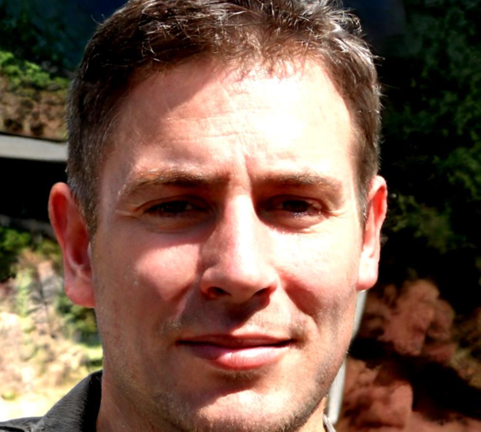 Perfil de Esteban Navarro